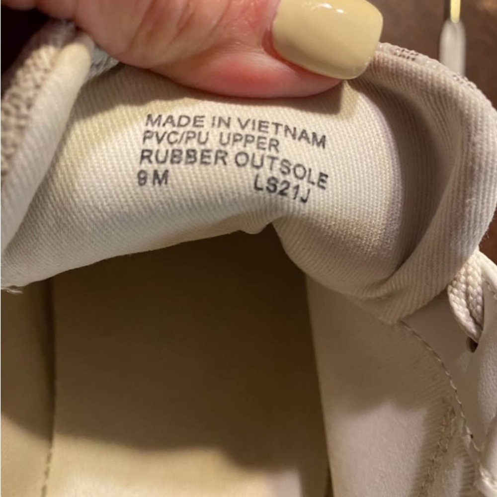 Michael Kors Cream and Gold Women's Sneakers - Picture 10 of 10